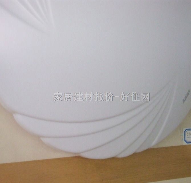 ������픟� �P����픟�320�Pβ �A�� �F�������L�� ��ɫ������