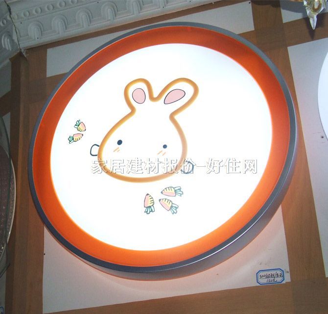 ������픟� �P����픟�300�y��/�S�� �A�� �F�������L�� ��ɫ������