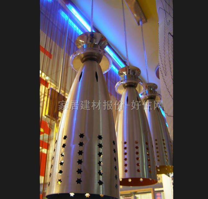 ����  �F��1709 ���ٟ���+���ٟ��� �F�������L�� ��ɫ