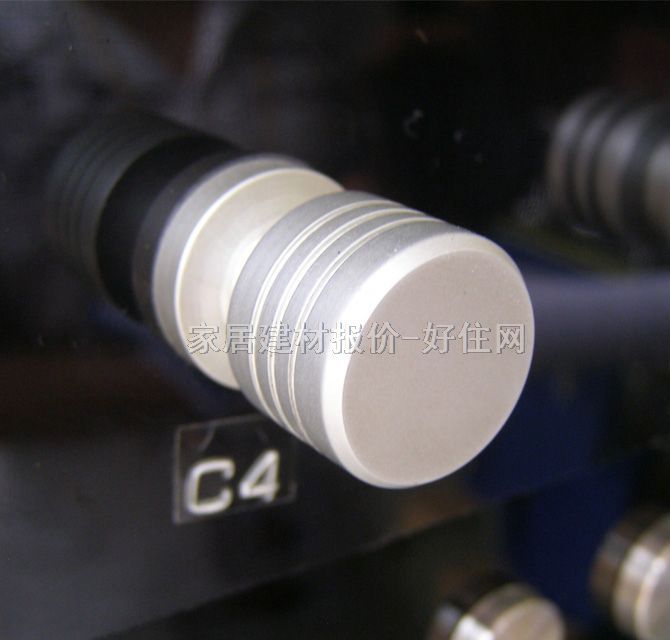 ���T������� ɰ�yɫC4 �X�Ͻ� ���s�A����