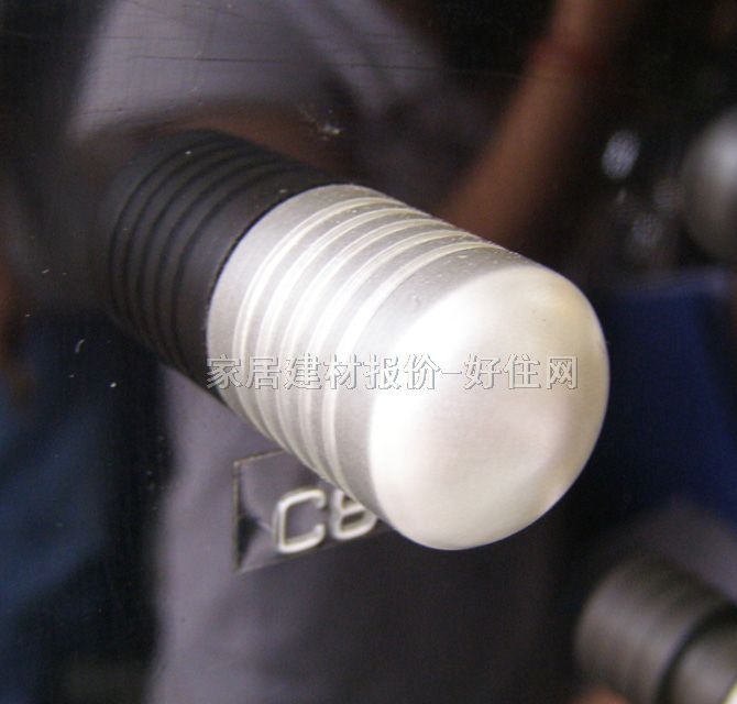 ���T������� ɰ�yɫ���t C8 �X�Ͻ� ���s�A����