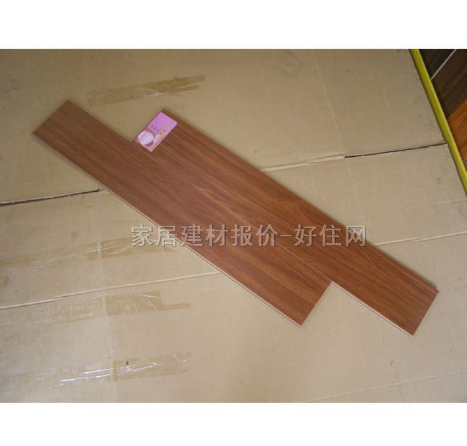 �����ͺϵذ� ��ľ���y 1215��125��8mm