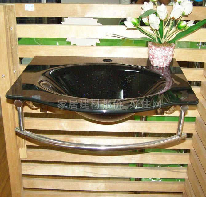 ���ʽ���� ��ɫ ӆ��