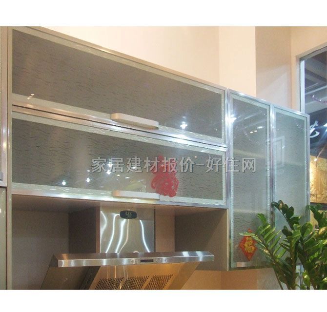 ���ʏN������ ���{ɫ PVC