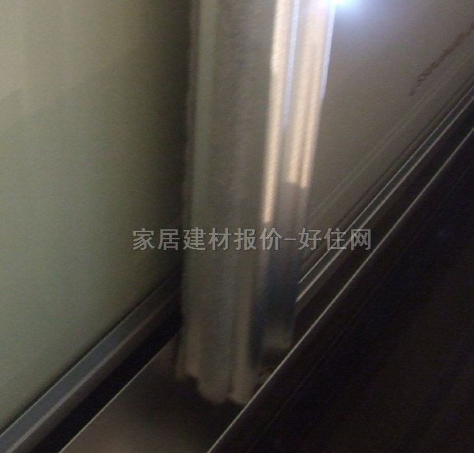 �����¹������T ������������ɫ ӆ��