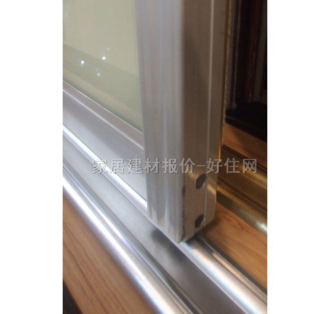 �����¹������T �\�Gɫ ӆ��