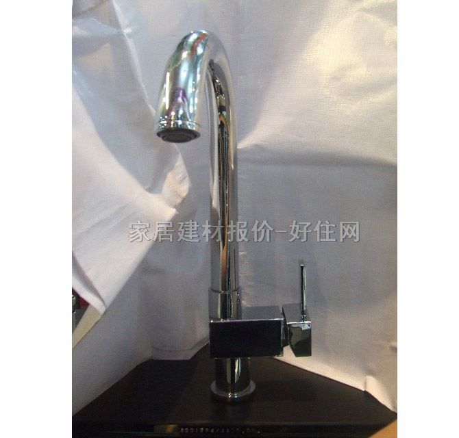 �N�����^ S2317P4 ���