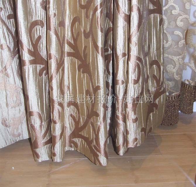 ��Ȼ�������Q����غ� ���m ӆ�� ���� ůɫ�{