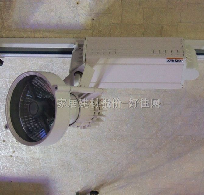 ��˹�S���u��� ��܉TR2218TLD3V 70w ��ɫ