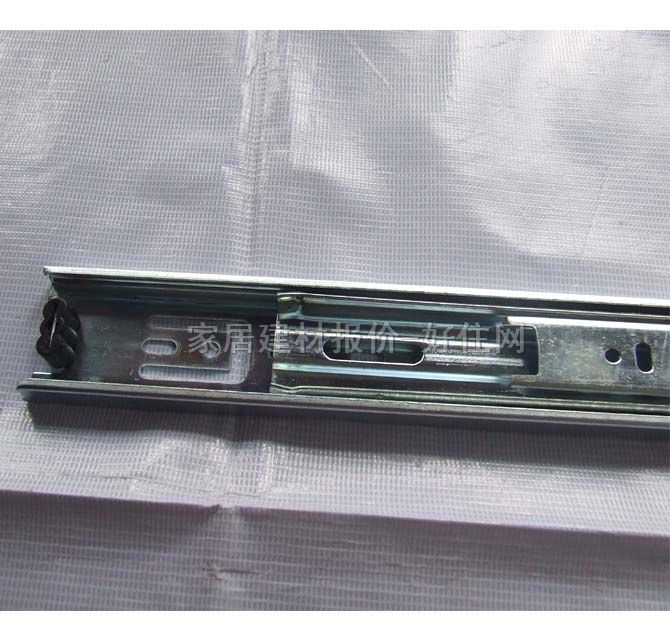 ����m�S����錧܉ �F 18��