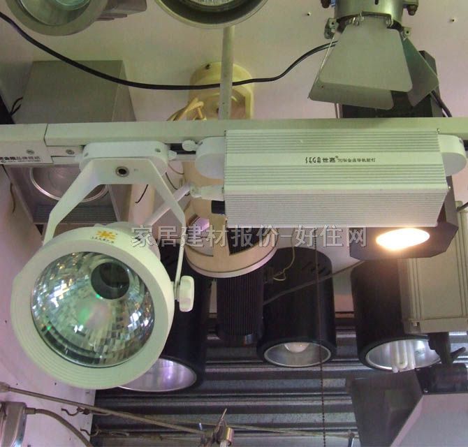 ���u��� ��܉223 70w ��ɫ