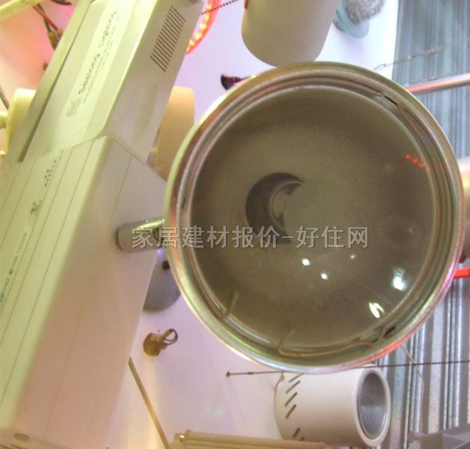 ���ν��u��� ��܉224 70w ��ɫ