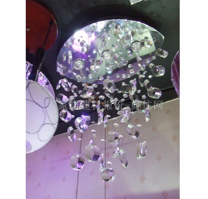 ���� 2589/3 ���ٟ���+��ˮ���������� �F�����s�L�� 550��320��650mm ��ɫ