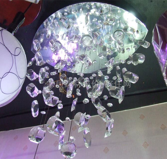 ���ѵ��� 2589/3 ���ٟ���+��ˮ���������� �F�����s�L�� 550��320��650mm ��ɫ