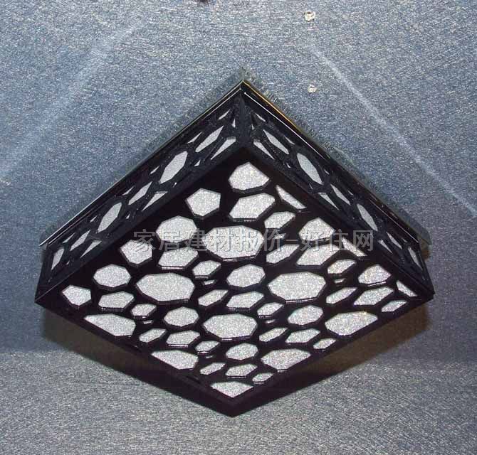 ���ѱڟ�  8823/��ɫˮ���� �|�ρ��L�� ������ ���ܟ�