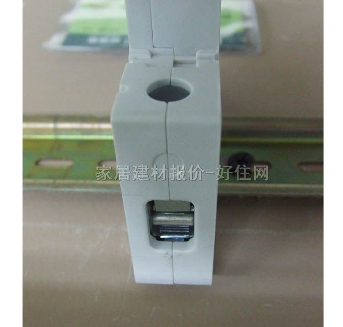 ���T�Ӕ�·��\�՚��_�P 5SJ61 MCB C10 1P 10A �՚��_�P���ܚ���·����