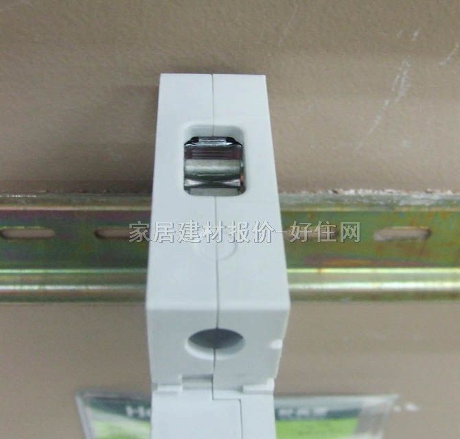 ���T�Ӕ�·��\�՚��_�P 5SJ61 MCB C32 1P 32A �՚��_�P���ܚ���·����