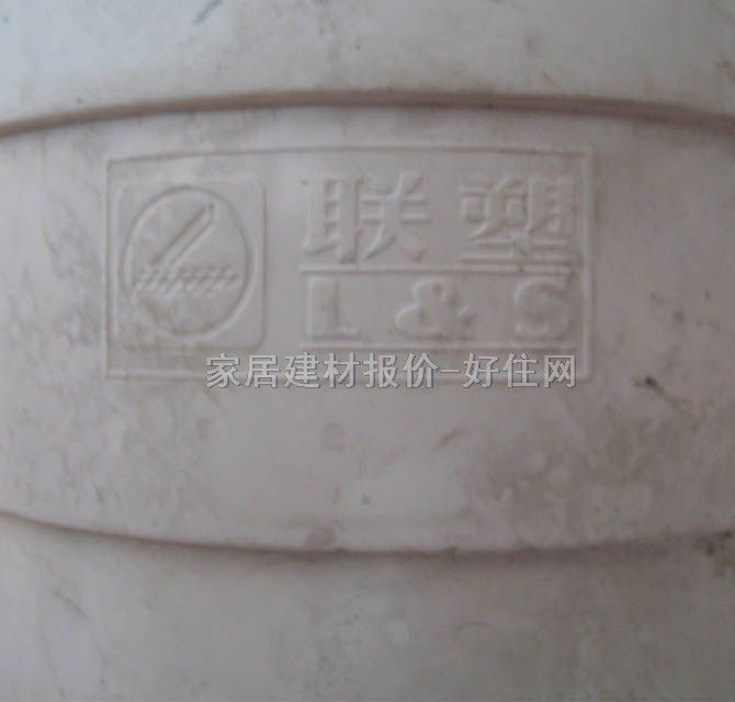 �ܹܲ���� �ˮ��ͨ  DN110mm PVC�� �ȏ�