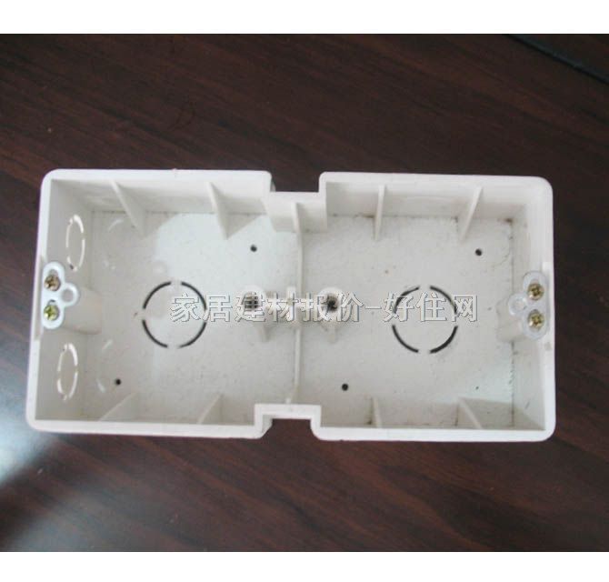 �׺У��Ӿ��У� PVC 176mm��86mm��50mm���p��