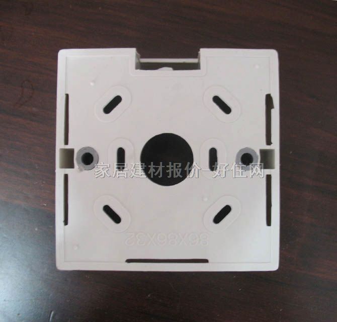 �����׺У��Ӿ��У� PVC 86mm��86mm��32mm���κ�