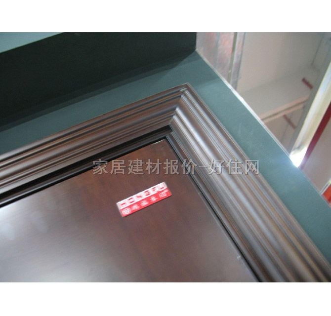 �����ͺϣ���ˇ��ľ�T �ں���SM033 ӆ��