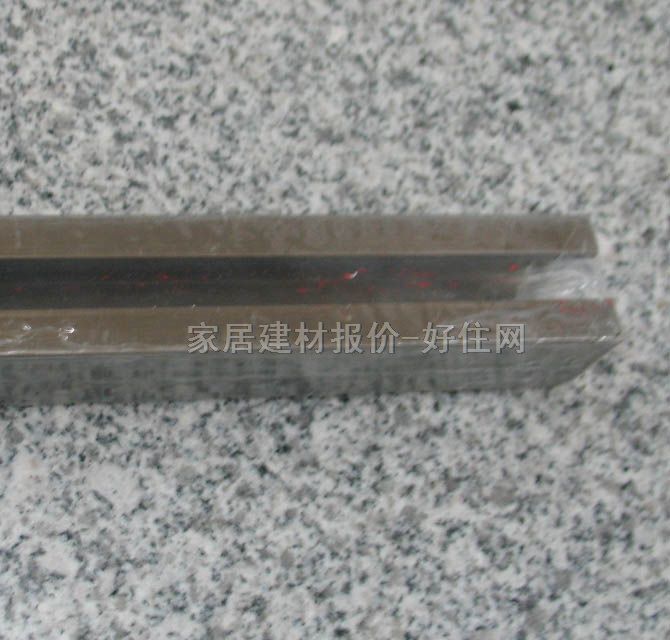 �������T��܉�Ͳ� ��ľ�y�߼��o���X�Ͻ� 1.3m