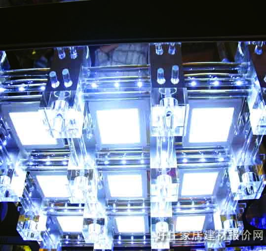 �ٲ�����픟� LED�͏d��픟� ���� 300mm��300mm �������A�L�� ͸������