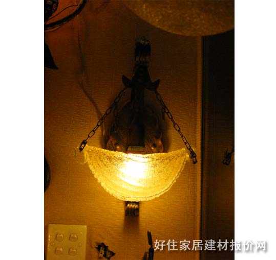 �ڟ�  8009 �|�ρ��L�� ��ɫ���� ���ܟ�