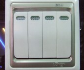 ���ܴ��E���_�P��� NB164Q/2 4λ�ο� �y߅ ��ɫ