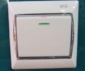 ���ܴ��E���_�P��� NB81Q/2 1λ�p�� �y߅ ��ɫ