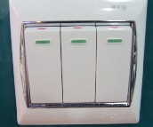 ���ܴ��E���_�P��� NB83Q/2 3λ�p�� �y߅ ��ɫ