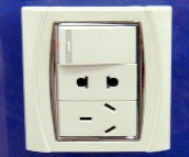 TCL-�_���ʎ��_�P������� S31VTV75M �����O��1λ�p�� 