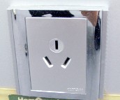 ��ُ�늲������ E2426/16CS(SE) ���O 