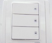 ��ٴ��E���_�P��� �MʽE3033H2EW(WW) 3λ�ο� ��ɫ