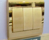 ��ٴ��E���_�P��� �����ӰE2033L1/2A L1 3λ�ο� �����Sɫ