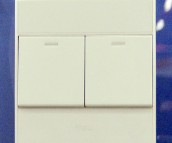 TCL-�_���ʴ��E���_�P���   A6/32/1/2C 2λ�ο� ��ɫ