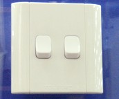 TCL-�_����ָ���_�P L32/1/2A 2λ�ο� ��ɫ����