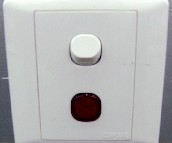 ���ָ���_�P 20A�p�O1E2032VD20NA 1λ�ο� ��ɫ����