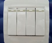 ���ɴ��E���_�P��� C51041 4λ�ο� ��ɫ