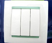 ���ɴ��E���_�P��� C51032B 3λ�p�� �G߅��ɫ