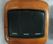 ÷�m���m ���E���_�P��� 3λ�ο� L230/1W ��ɫ���I��ľ�� ���ɹ�ָʾ   