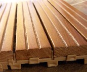 ���֮�����ľ�ذ� ��ľ 300��300��35mm 