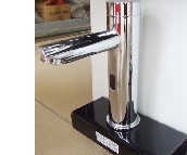 �����������^ B-104 ���� 