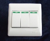 �ɱ����E���_�P��� C8C3/2 3λ�p�� ��ɫ