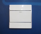 TCL-�_���ʴ��E���_�P��� A8ϵ�� 1λ�p�� ��ɫ