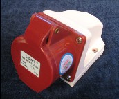 ��껲��^ ������O�A�_�_���^DA2 16A 415-240V~ 