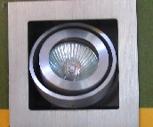 ���� ������ SQ103 ���^ 