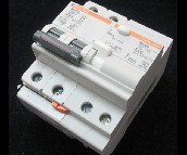 ÷�m���m��·��\�՚��_�P MUlti9 C65N C63+Vigi C65 2P 63A 