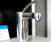 �����������^ Ħ��  ���� 