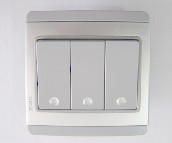 ��ٴ��E���_�P��� E3000 3λ�ο� ��Ұ��I�y��